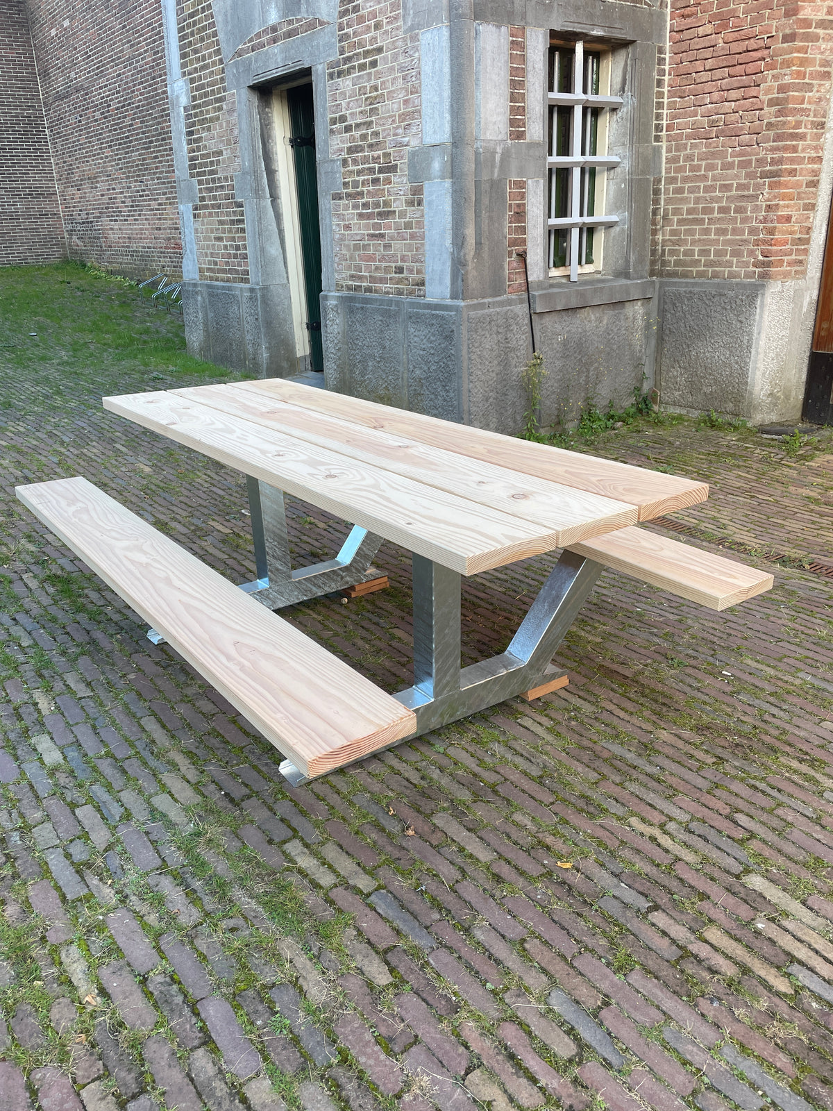 Anker 1 · 220 cm · douglas · verzinkt (showmodel)