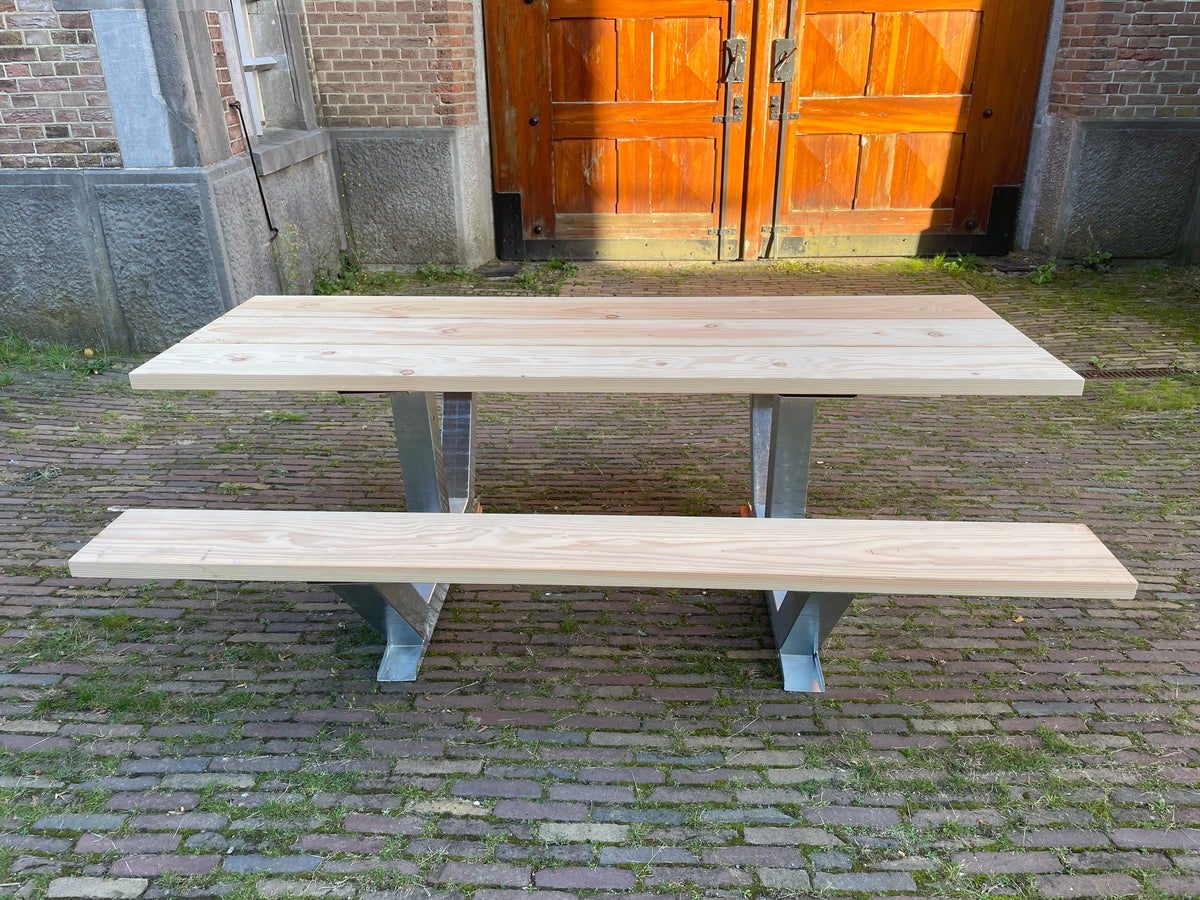 Anker 1 · 220 cm · douglas · verzinkt (showmodel)